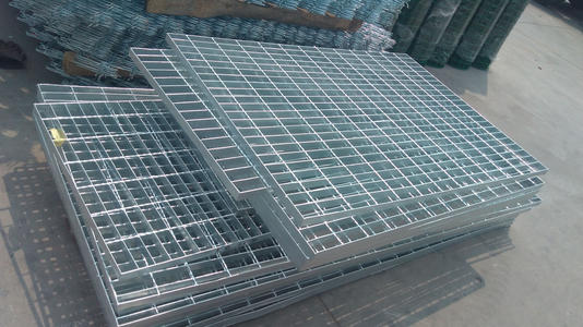 镀锌钢格板